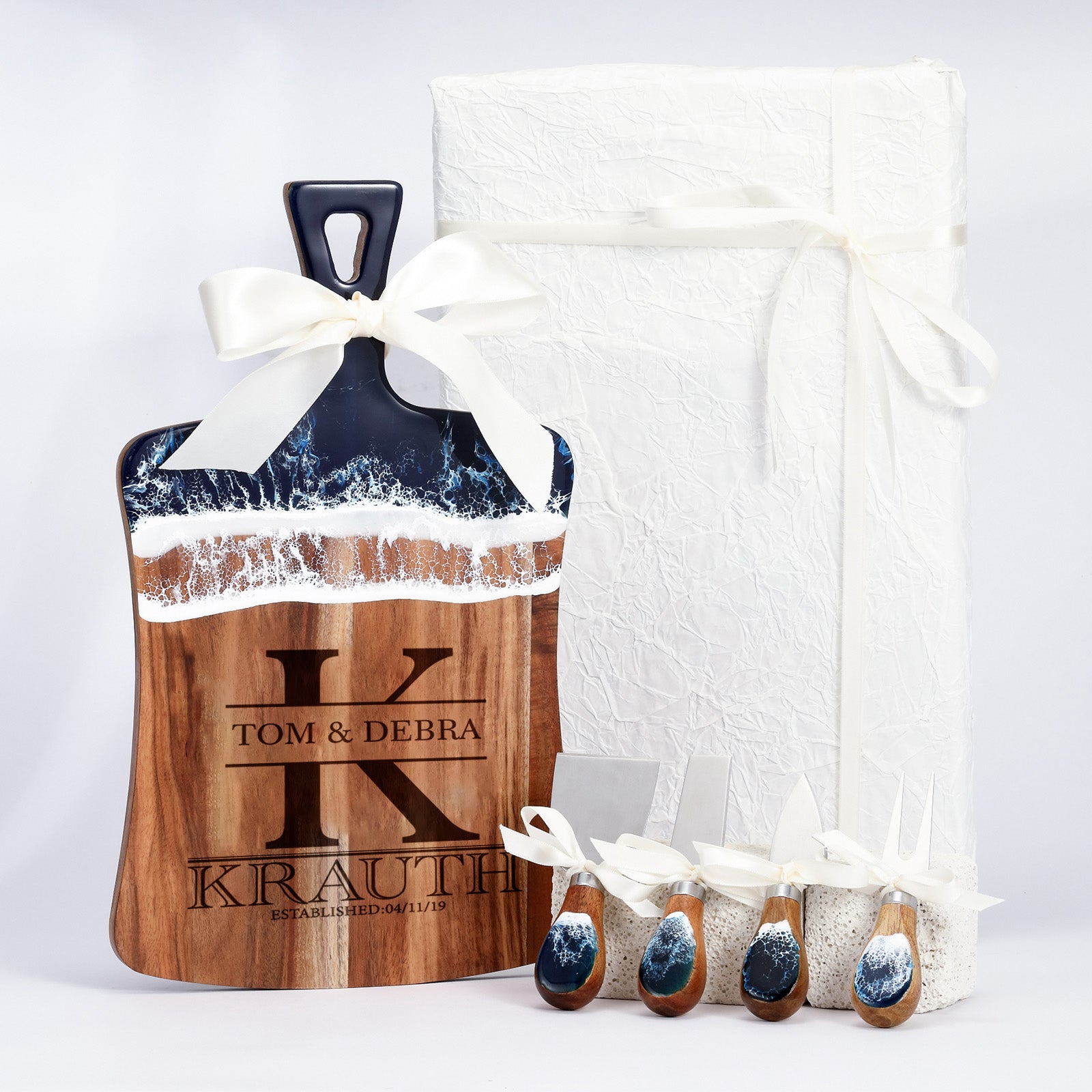 Engraved Fan Resin Cutting Board for Wedding Gift Anniversary Gift